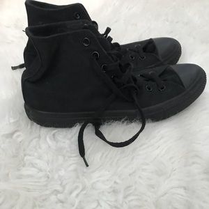 Black High-top Converse